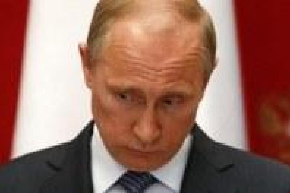 Войной на Востоке Украины Путин пытается сохранить свою власть в РФ, - МВД Войной на Востоке Украины Путин пытается сохранить свою власть в РФ, - МВД