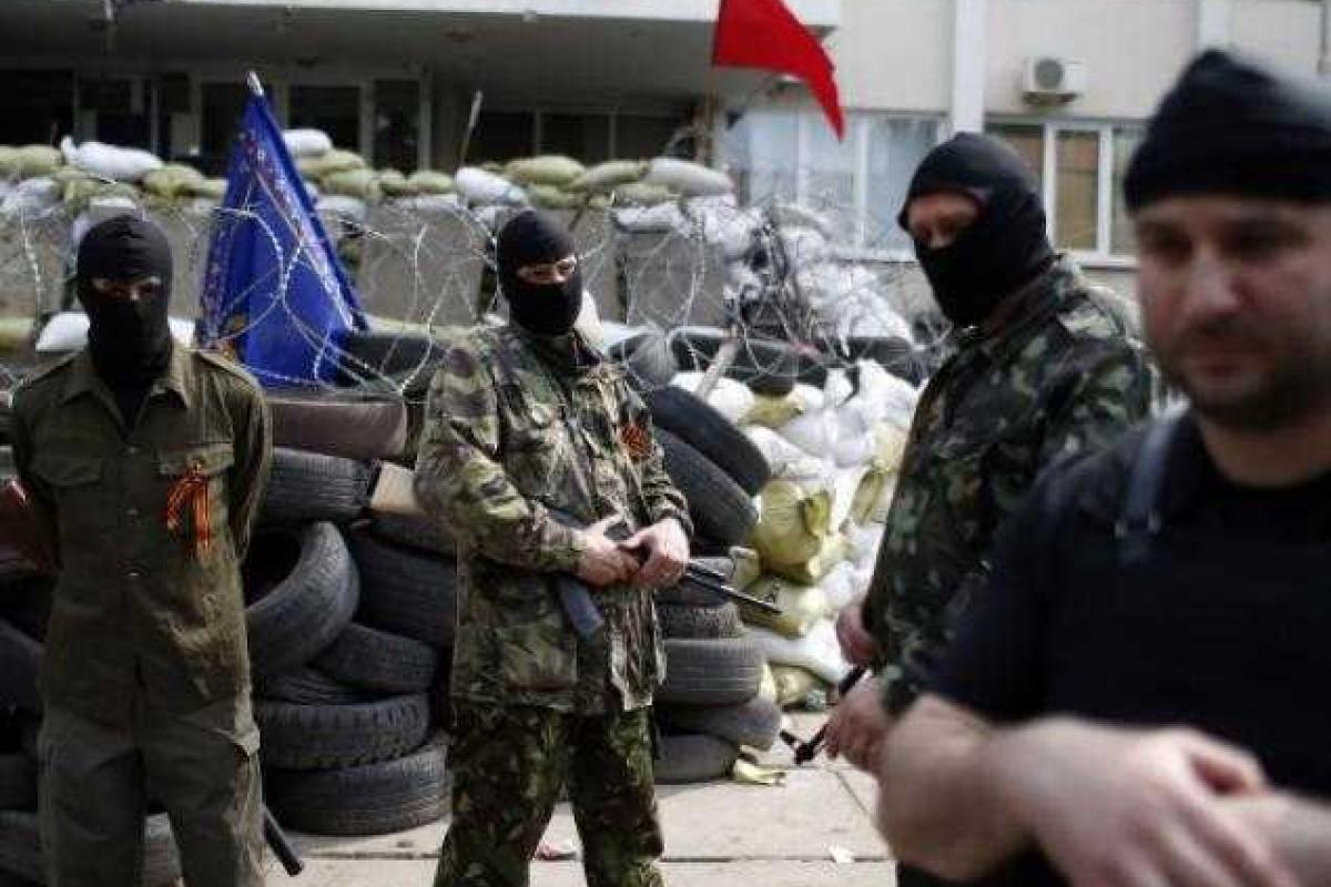 Россия забрасывает в Украину очень опытных боевиков, - СНБО Россия забрасывает в Украину очень опытных боевиков, - СНБО