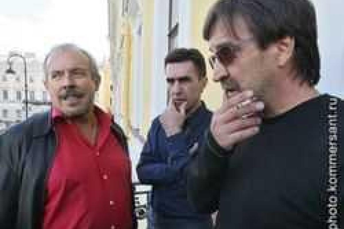 Макаревич и ДДТ выступят в Украине перед бойцами АТО Макаревич и ДДТ выступят в Украине перед бойцами АТО