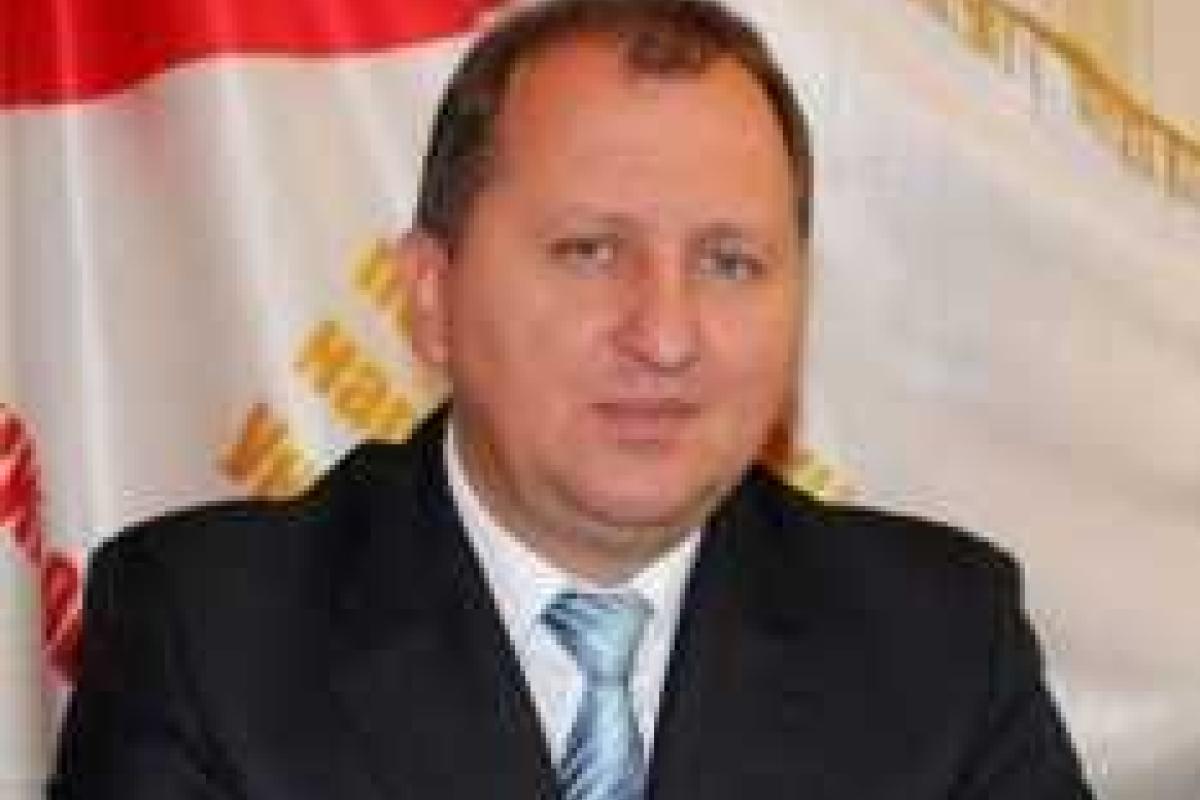 Мэр Сум и заместители собираются вступить в отряд самообороны Мэр Сум и заместители собираются вступить в отряд самообороны