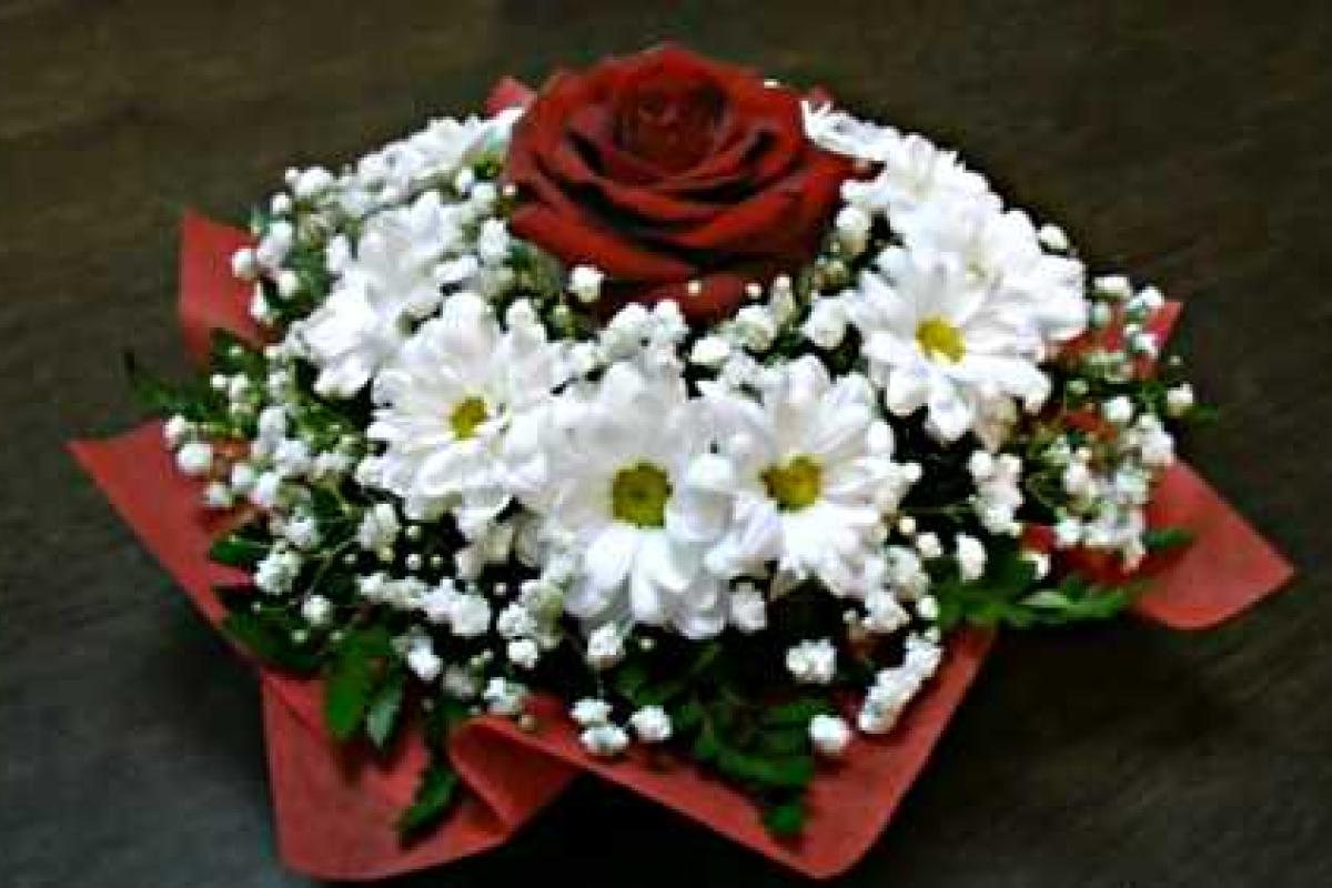 Цветочная композиция собственного изготовления Цветочная композиция собственного изготовления