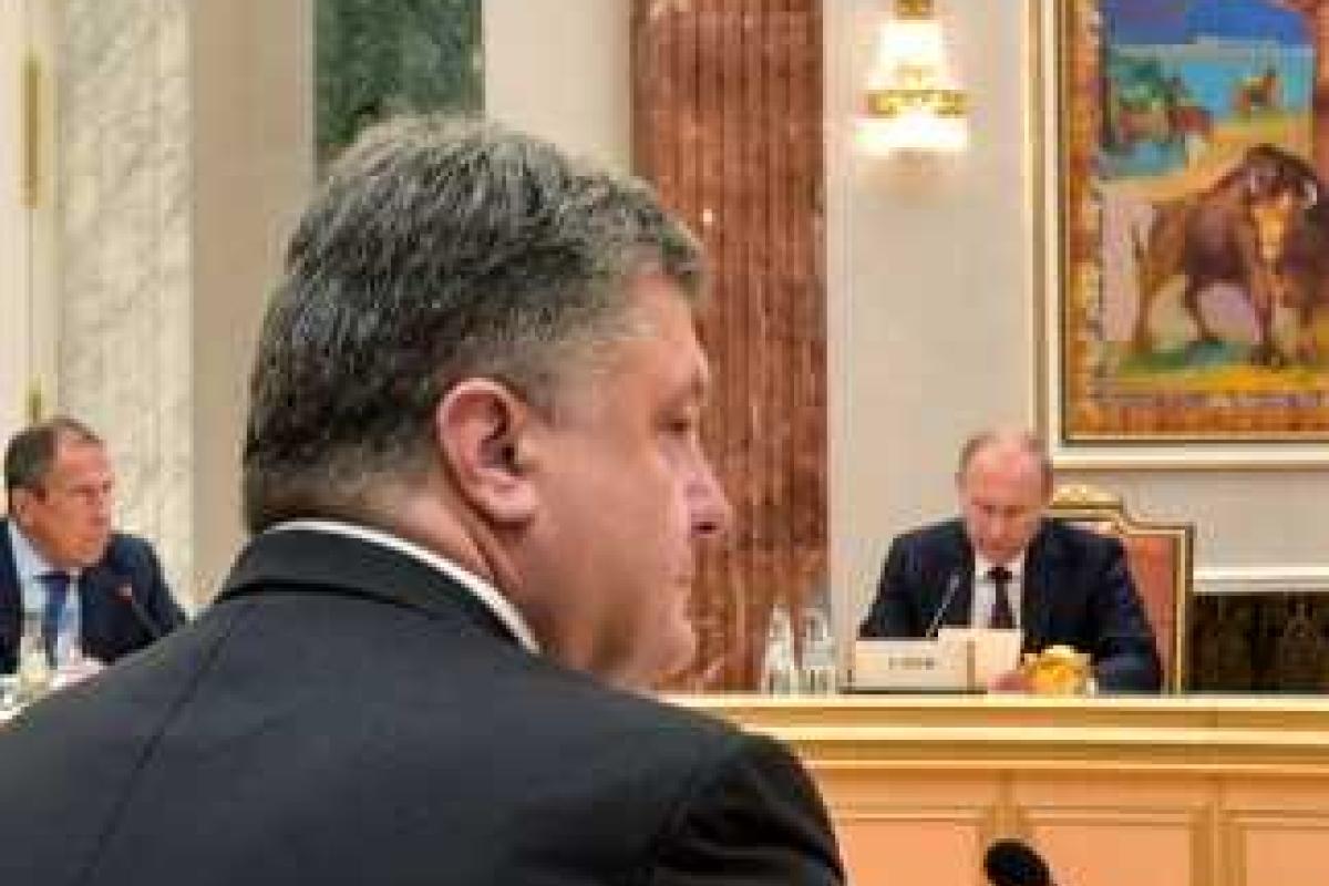 Обнародованы три варианта примирения Порошенко и Путина Обнародованы три варианта примирения Порошенко и Путина