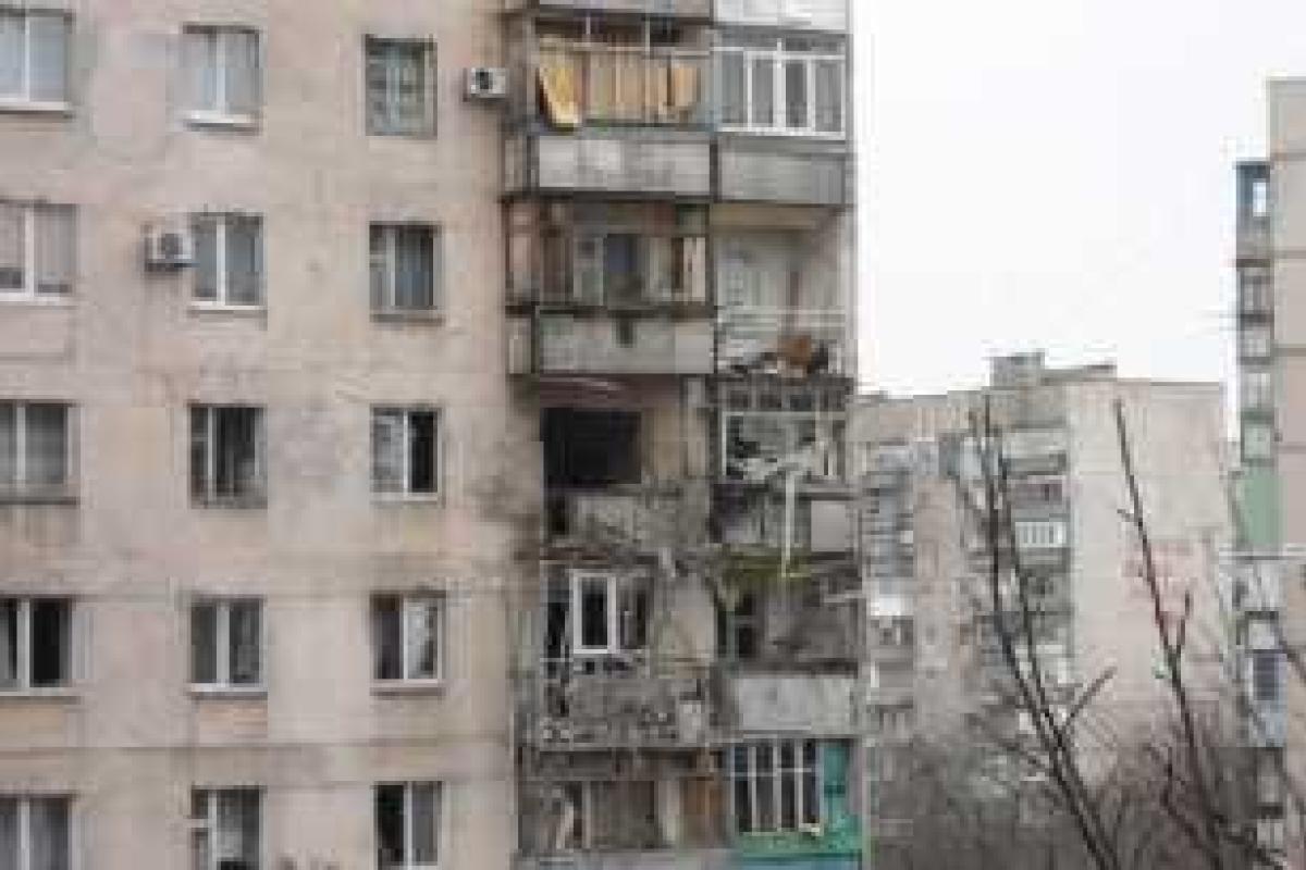 Пострадавших из-за обстрела в Мариуполе расселят по профилакториям Пострадавших из-за обстрела в Мариуполе расселят по профилакториям