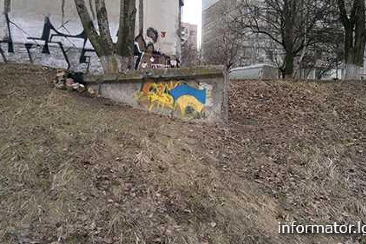 Жители оккупированного Луганска напомнили, что они – украинцы