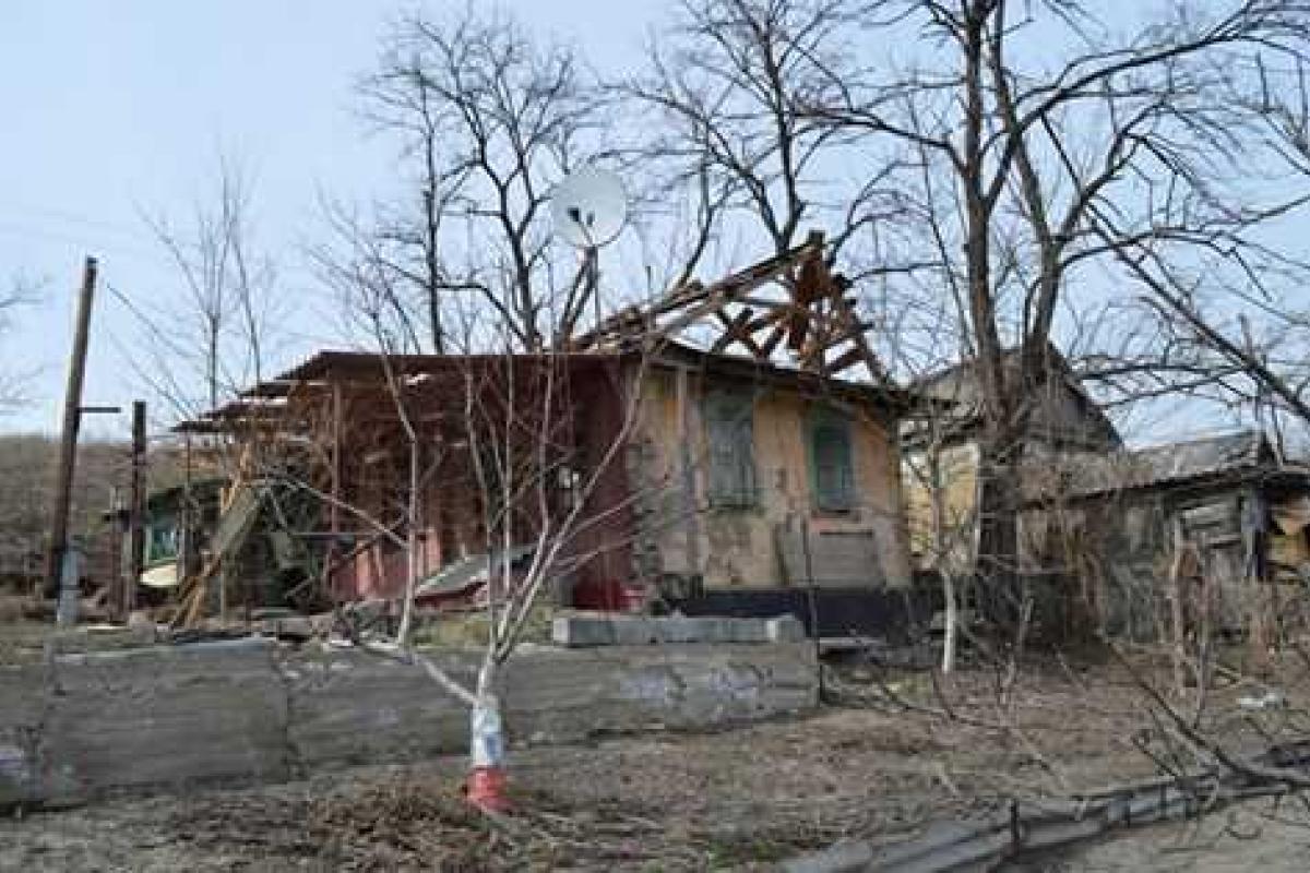 Геннадий Москаль привез в Старый Айдар гуманитарную помощь Геннадий Москаль привез в Старый Айдар гуманитарную помощь