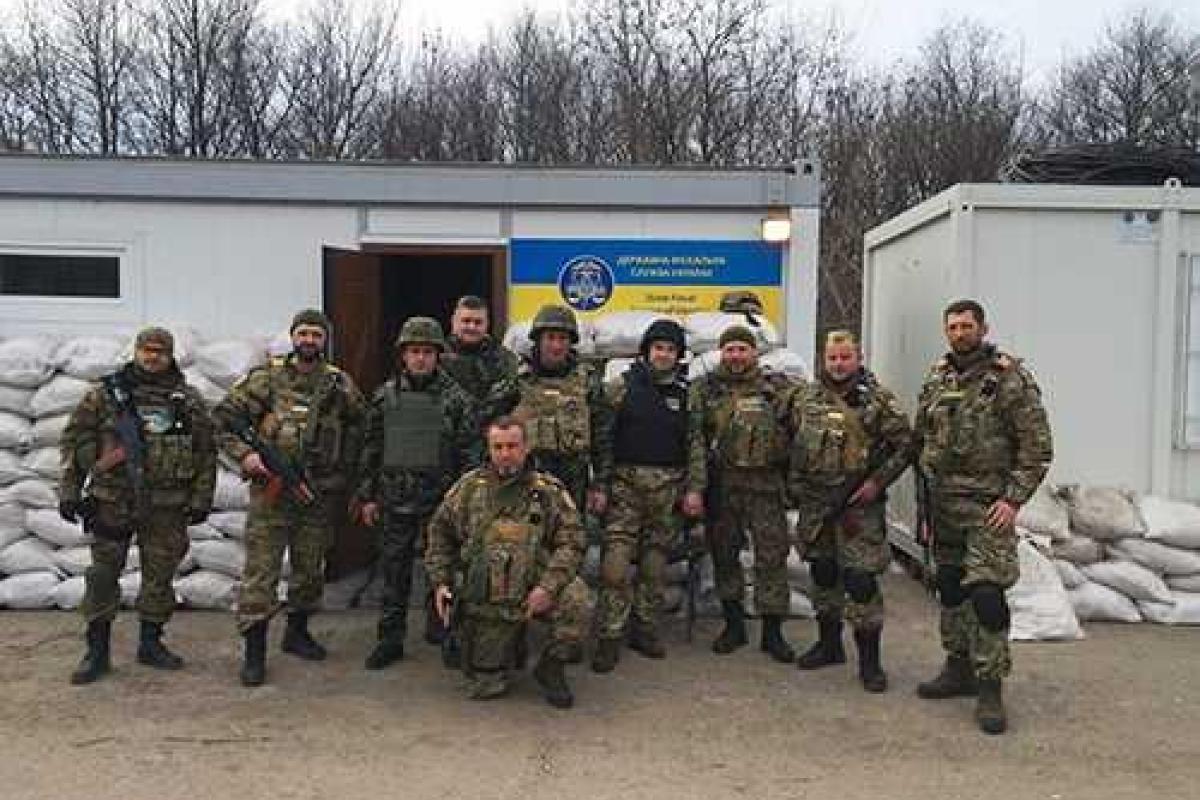 Руководитель областных фискалов лично проверил условия службы коллег в зоне АТО