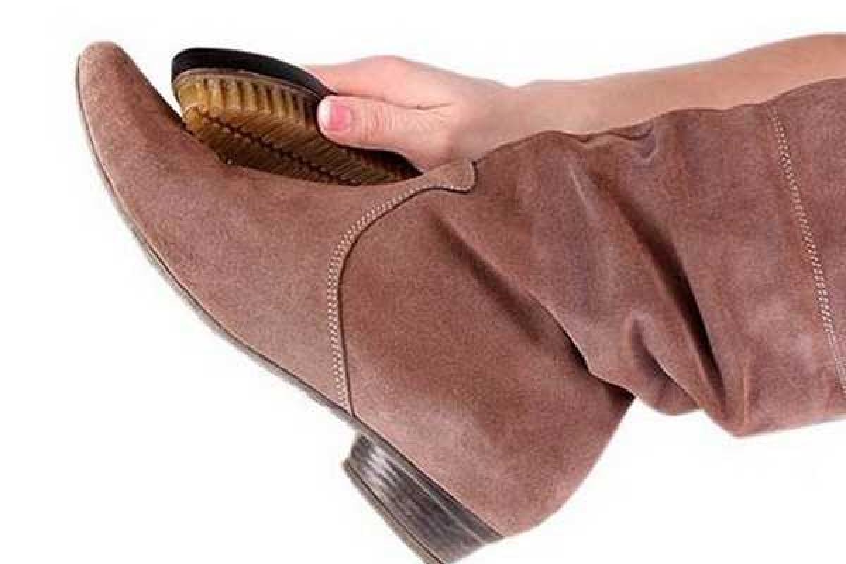 Правильный уход за замшевой обувью Правильный уход за замшевой обувью