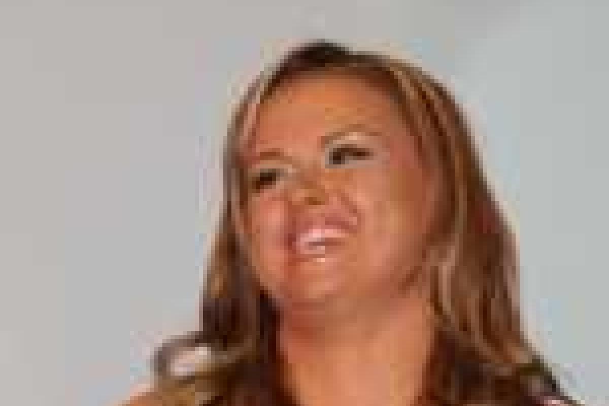 Как выглядит Анна Семенович без макияжа Как выглядит Анна Семенович без макияжа