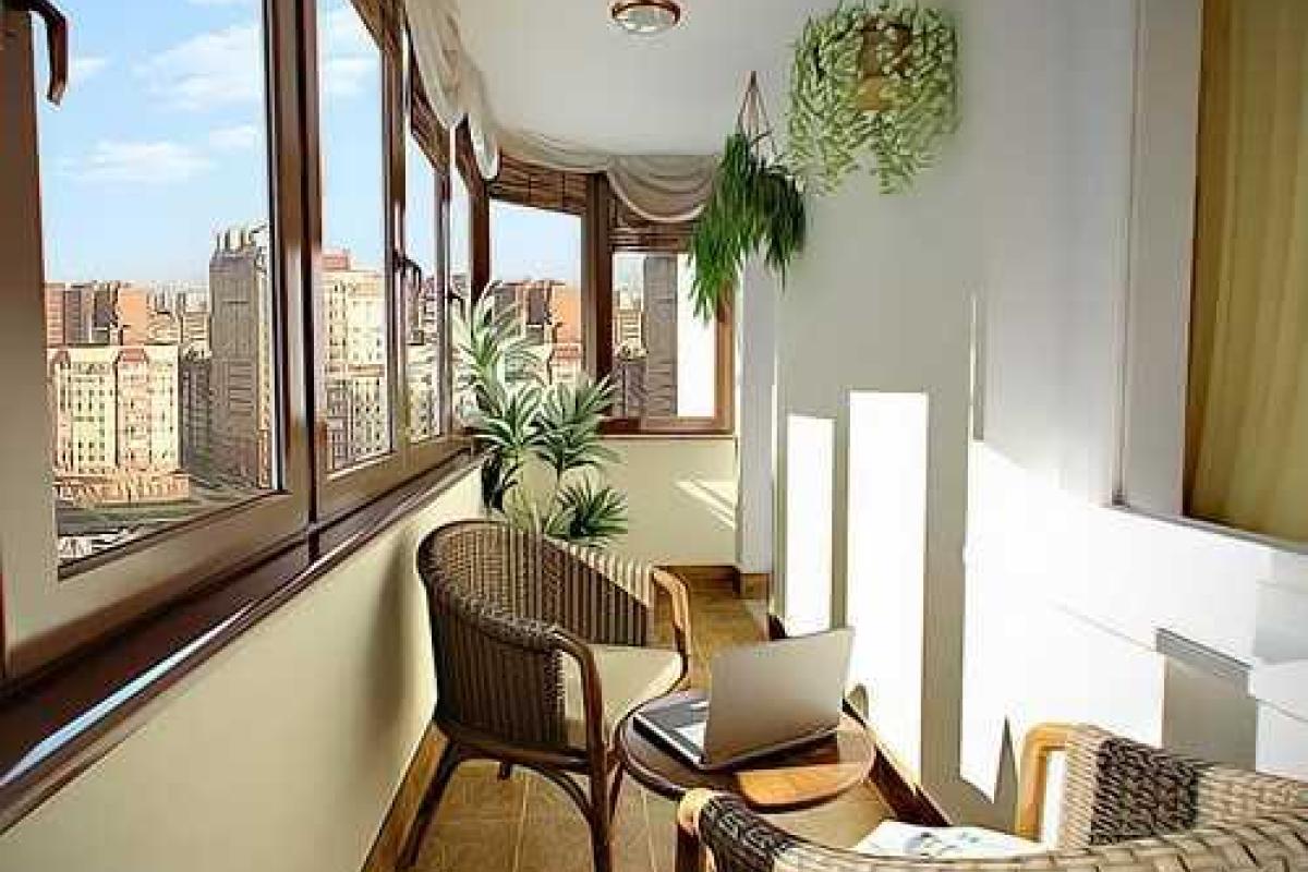 Остекление и отделка балкона с компанией "Лiнiя вiкон" Остекление и отделка балкона с компанией "Лiнiя вiкон"