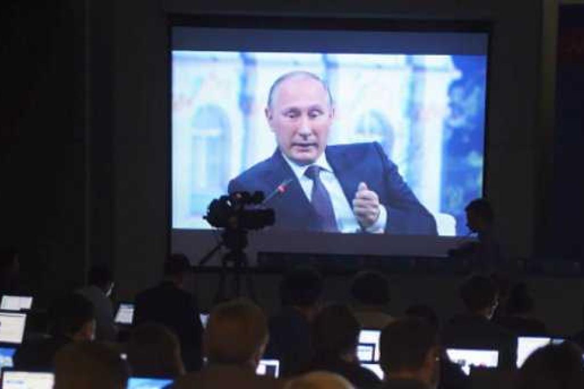 Путин не отходит от вымыслов, которые он создал - СМИ Путин не отходит от вымыслов, которые он создал - СМИ