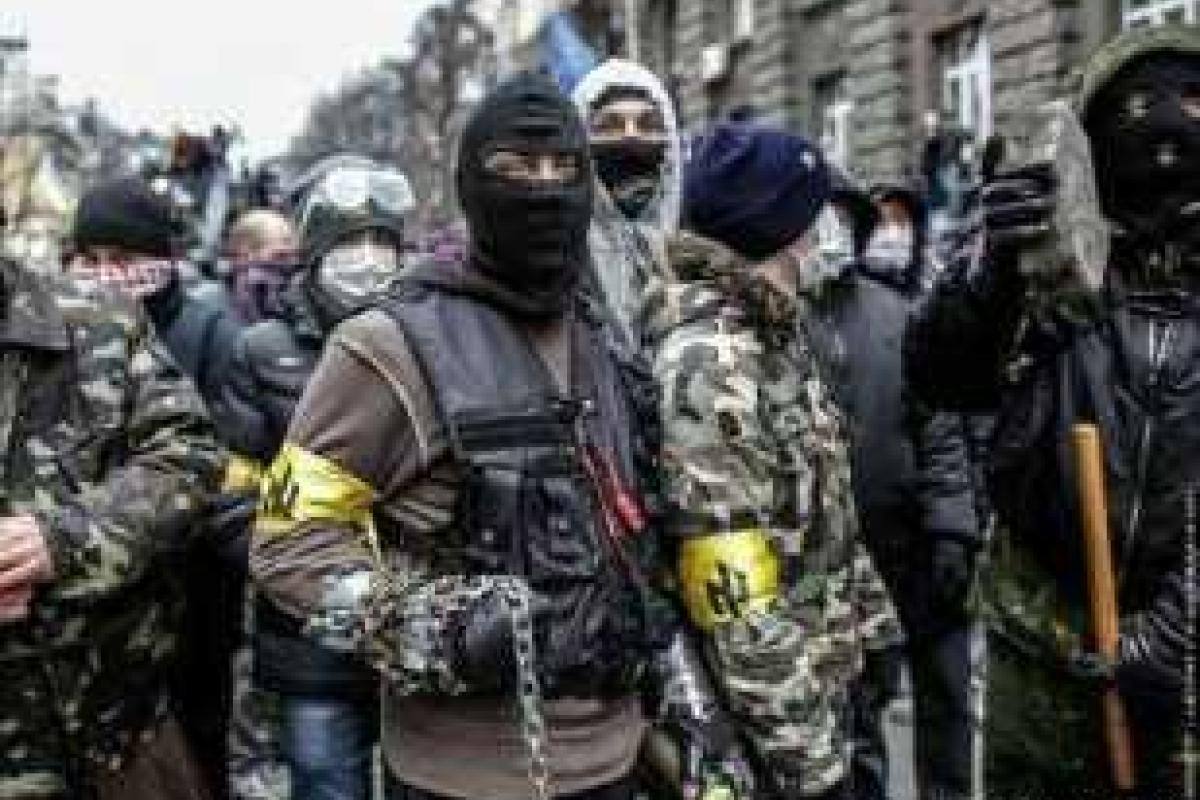 Политика «Правого сектора» становится все более деструктивной для страны в целом - П. Нусс Политика «Правого сектора» становится все более деструктивной для страны в целом - П. Нусс