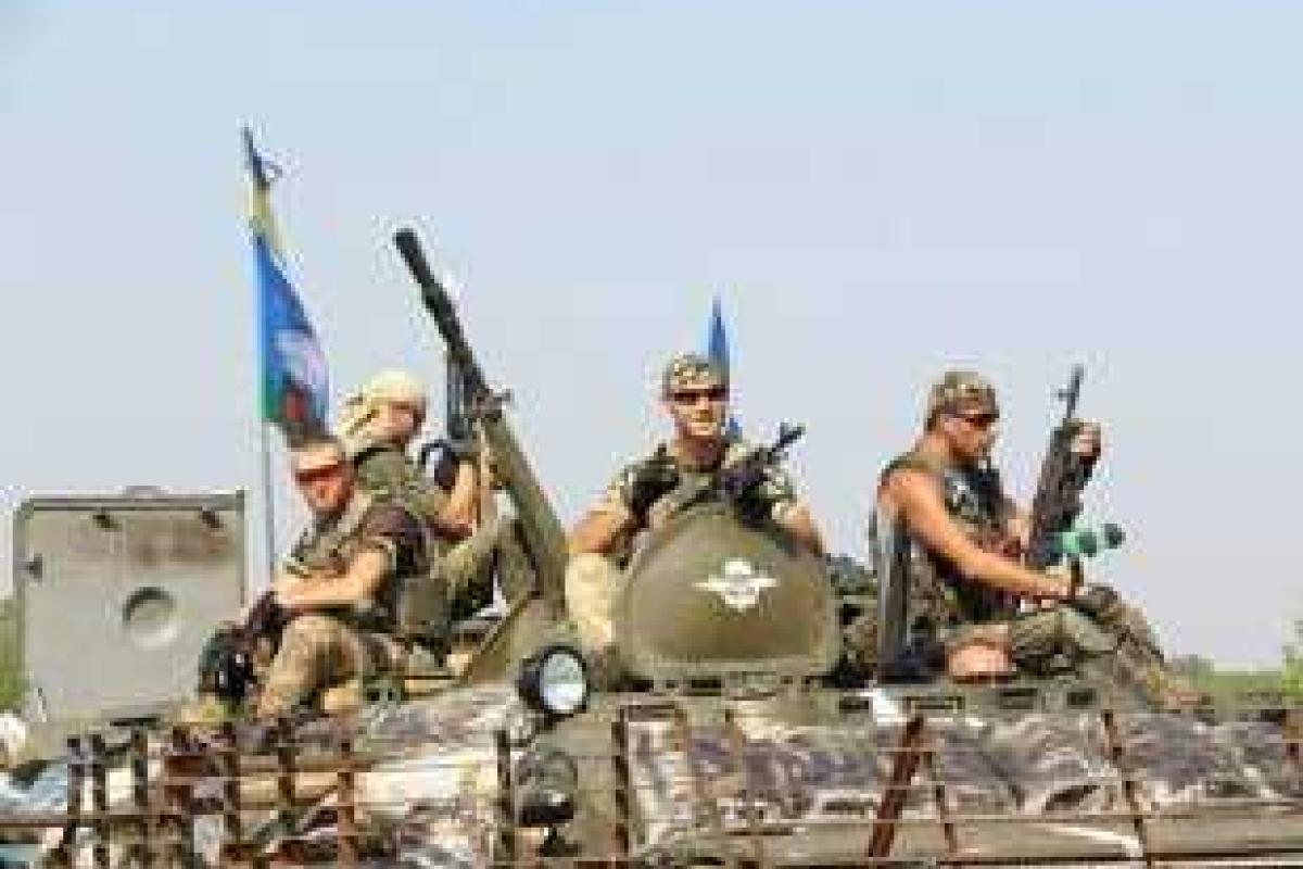 Кто «сливает» террористам списки украинских военных?