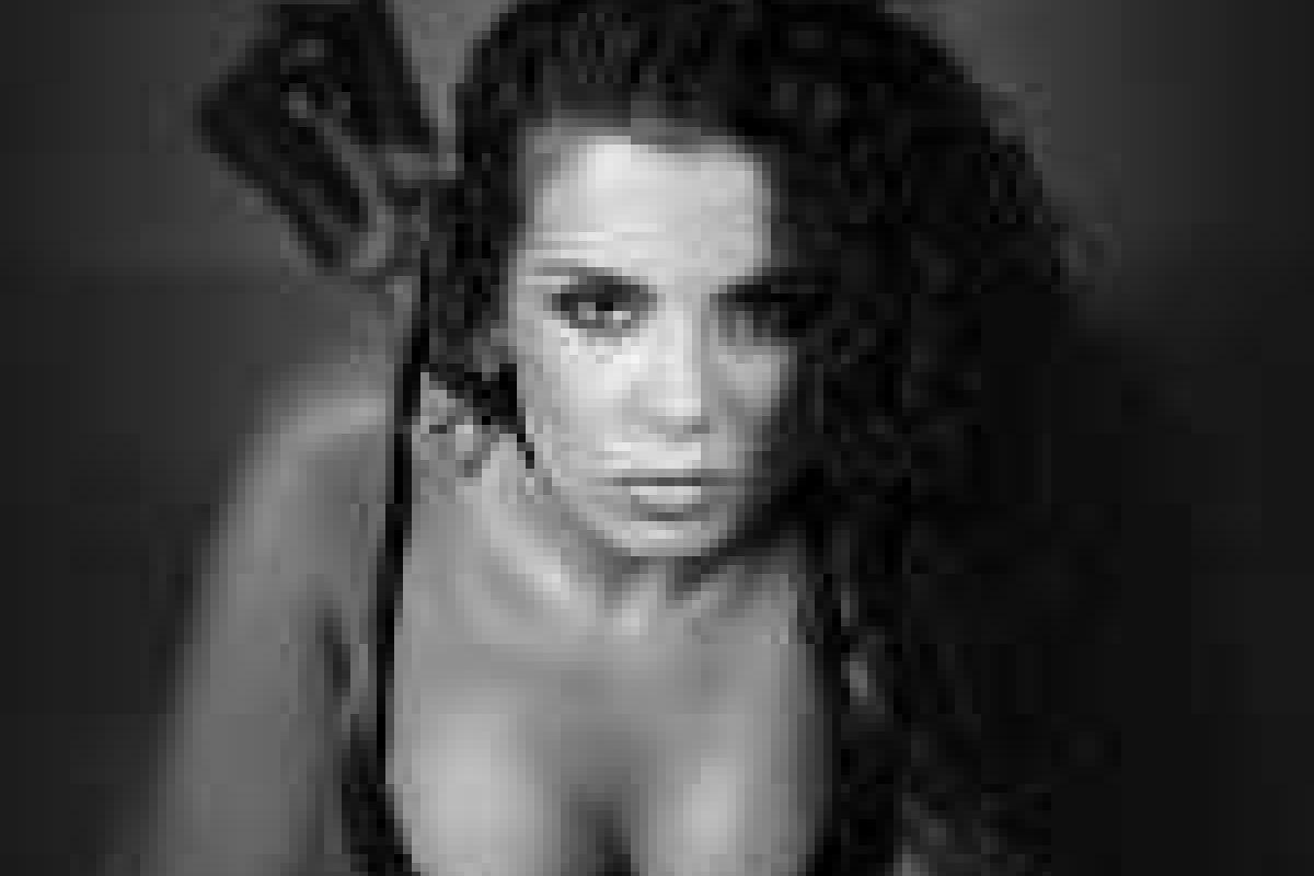 Постройневшая Настя Каменских поделилась фото топлесс Постройневшая Настя Каменских поделилась фото топлесс