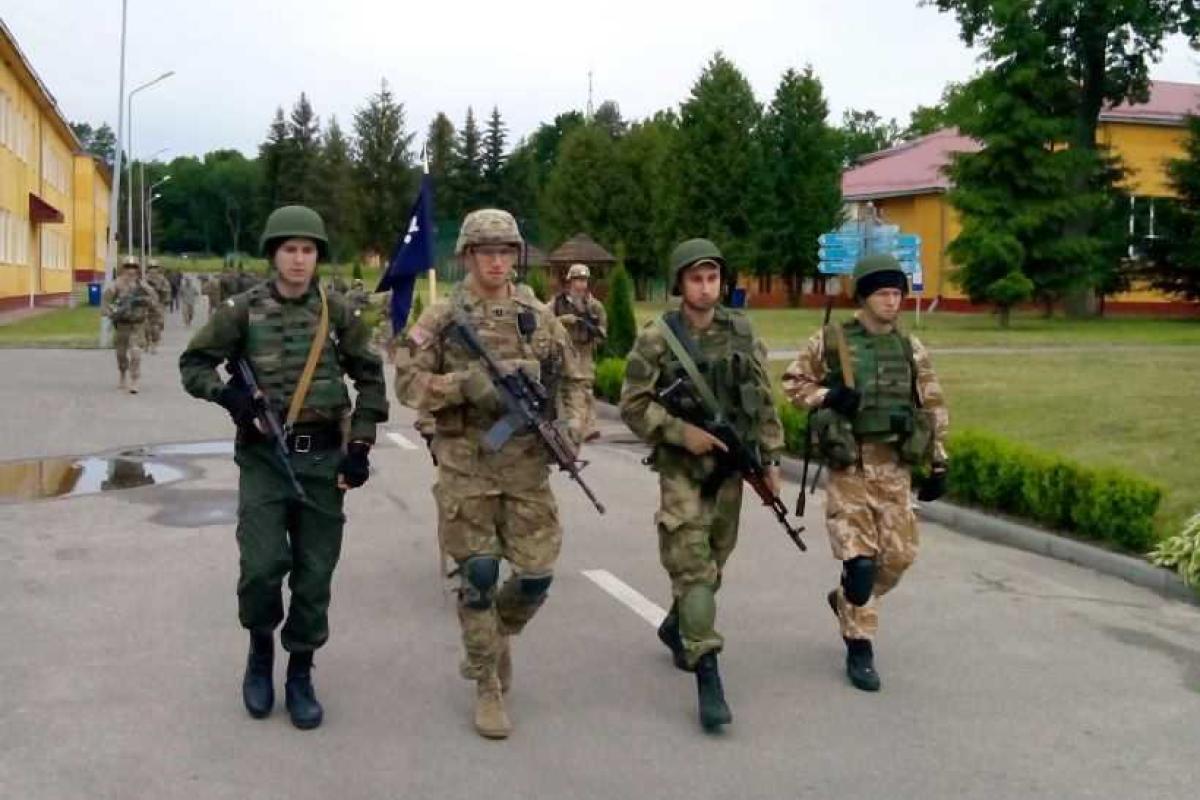 Во Львовскую область прибудут около 2 тыс. военных и техники из 18 стран Во Львовскую область прибудут около 2 тыс. военных и техники из 18 стран