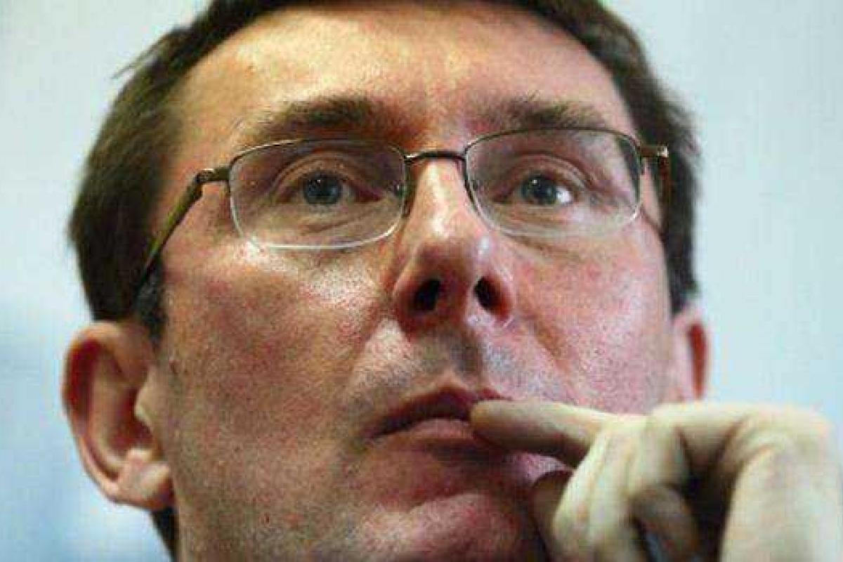 Луценко не одобряет намерения Яроша о проведении в Украине референдума Луценко не одобряет намерения Яроша о проведении в Украине референдума