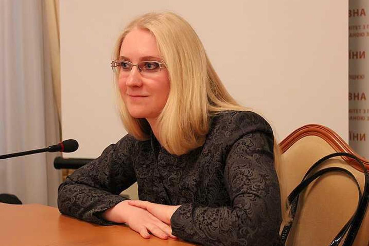 Шишкина: В Украине фактически введено военное положение Шишкина: В Украине фактически введено военное положение