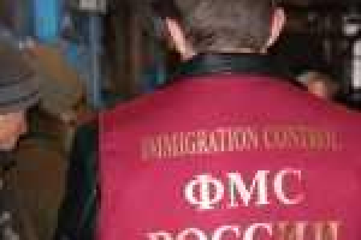 С сегодняшнего дня украинцы могут находиться на территории России лишь 90 дней