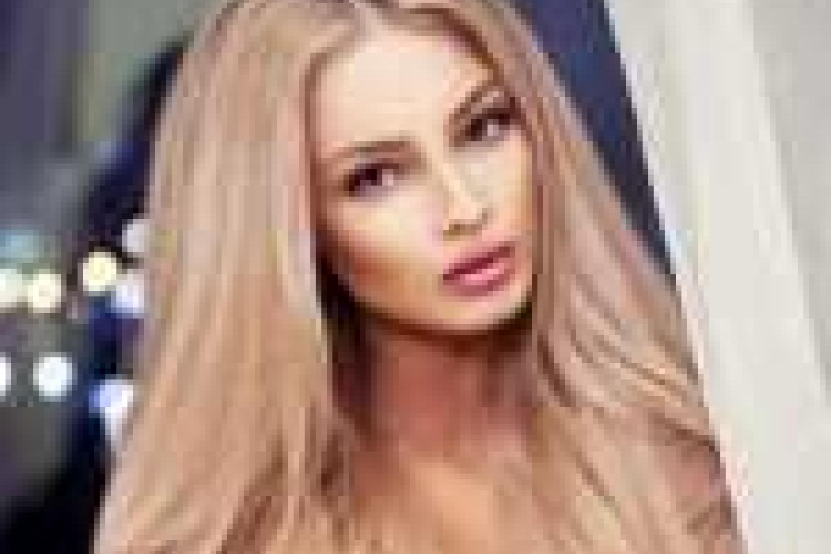 Бывшая супруга Тимати удивила поклонников своим весом Бывшая супруга Тимати удивила поклонников своим весом