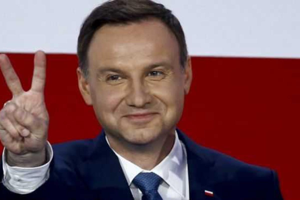 О. Пономарь: Сегодня Дуда примет присягу как новый Президент Польши О. Пономарь: Сегодня Дуда примет присягу как новый Президент Польши