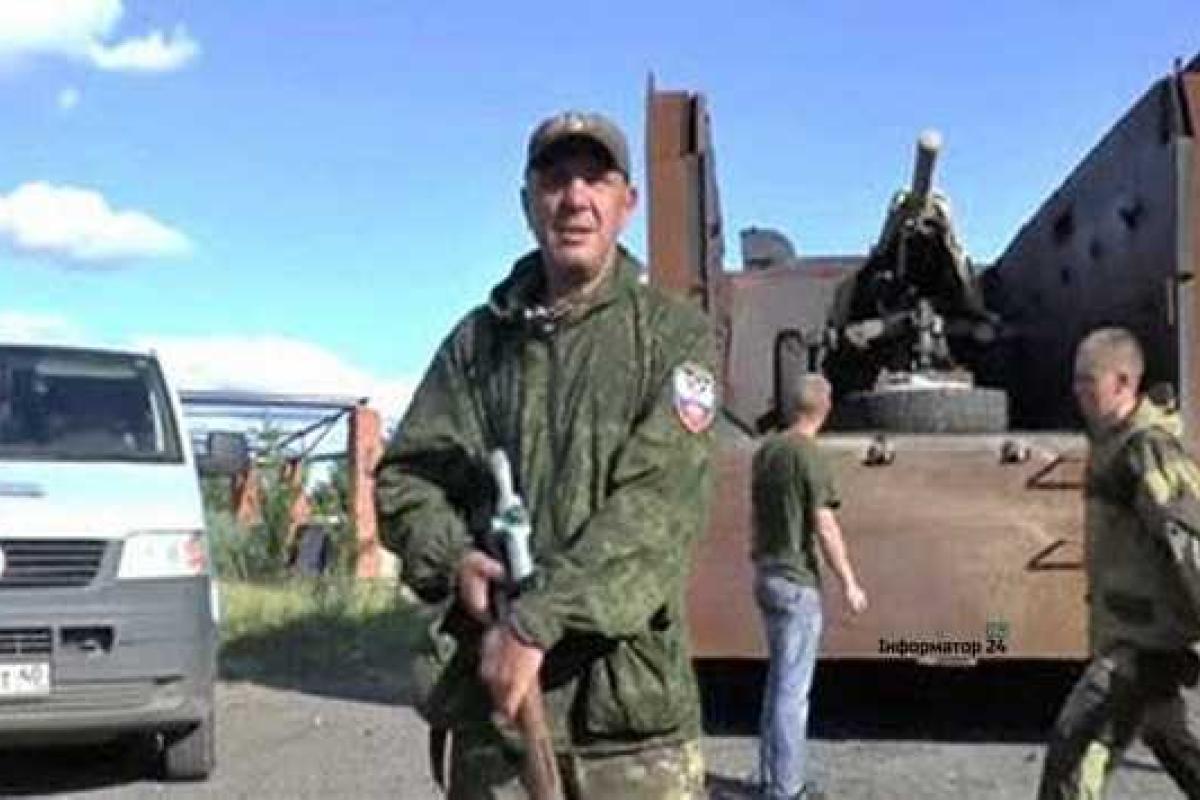 В Сети показали "адскую машину", из которой боевики "ДНР" обстреливают жилые кварталы В Сети показали "адскую машину", из которой боевики "ДНР" обстреливают жилые кварталы