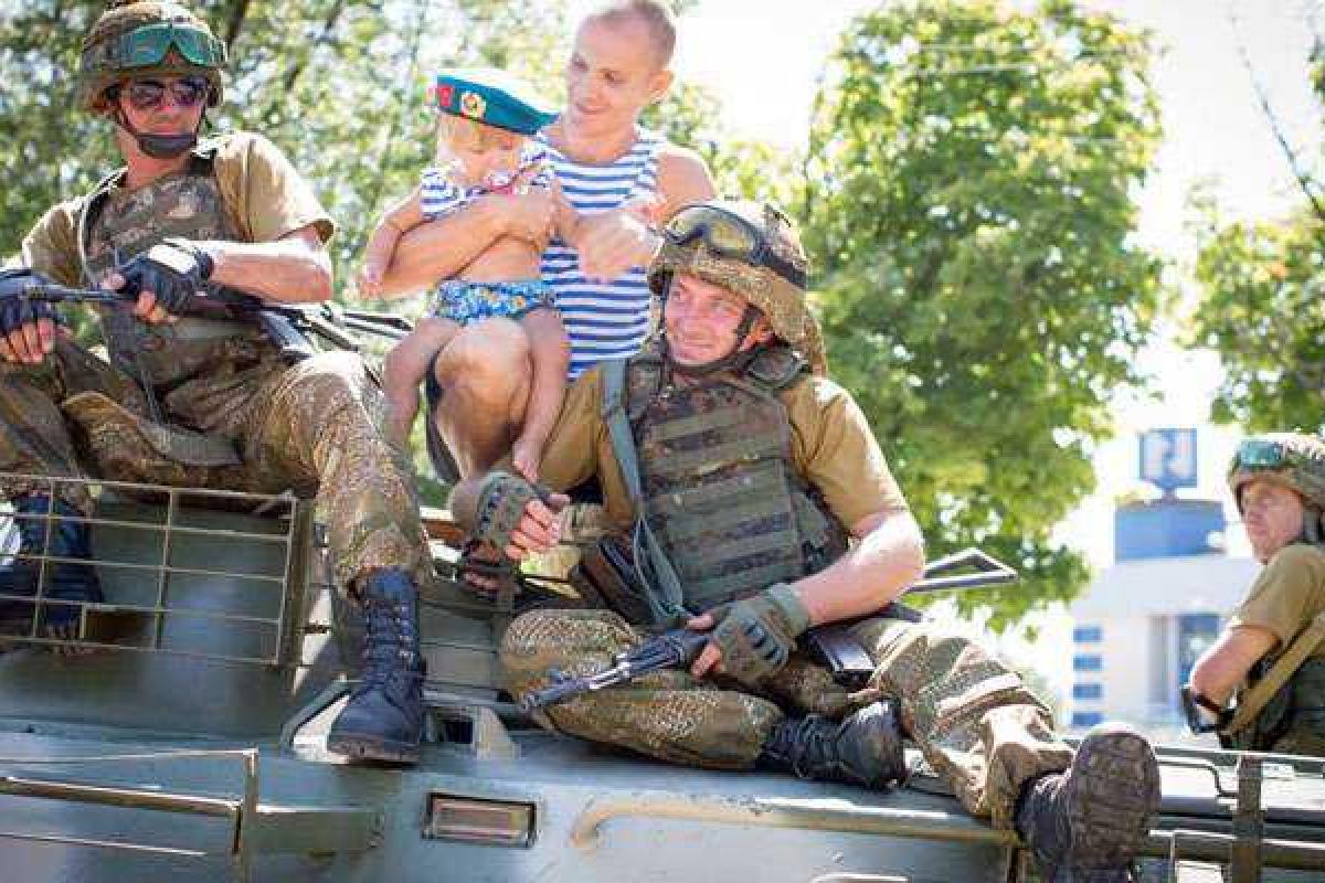 День ВДВ в Мариуполе. Фоторепортаж День ВДВ в Мариуполе. Фоторепортаж