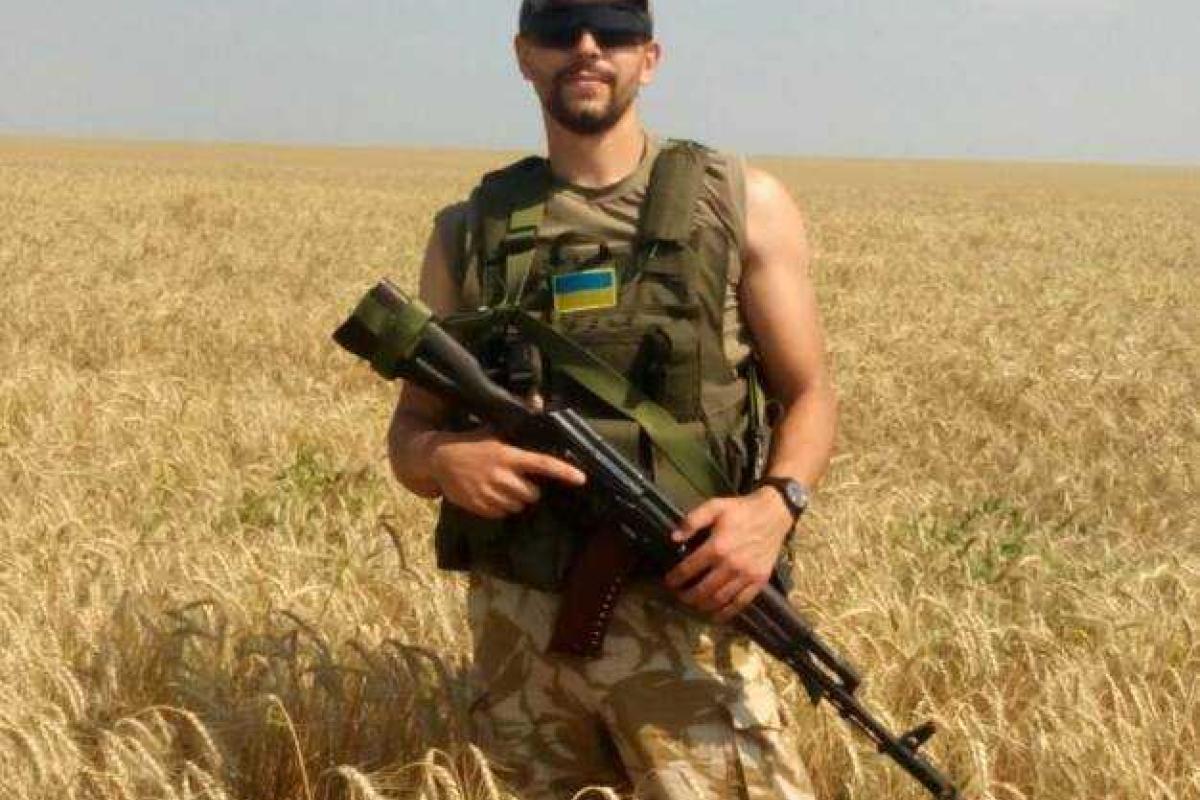 Быть писателем в армии - это то же самое, что трактористом в армии, - А.Чех Быть писателем в армии - это то же самое, что трактористом в армии, - А.Чех