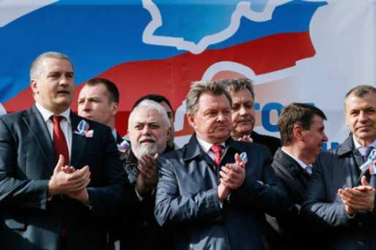 Кремлевские «марионетки» признались, что Крым для Путина — это обычная игрушка Кремлевские «марионетки» признались, что Крым для Путина — это обычная игрушка