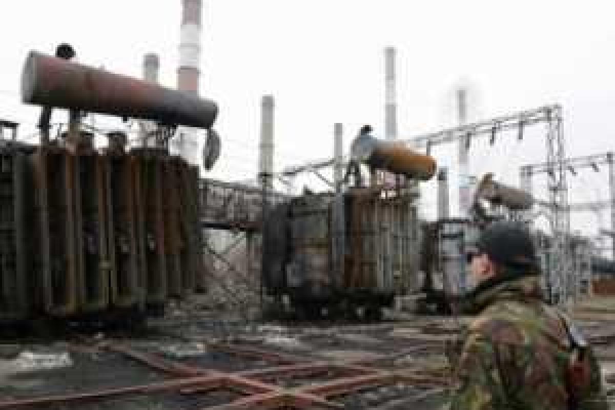 В результате обстрела Счастья север Луганщины остался без света В результате обстрела Счастья север Луганщины остался без света