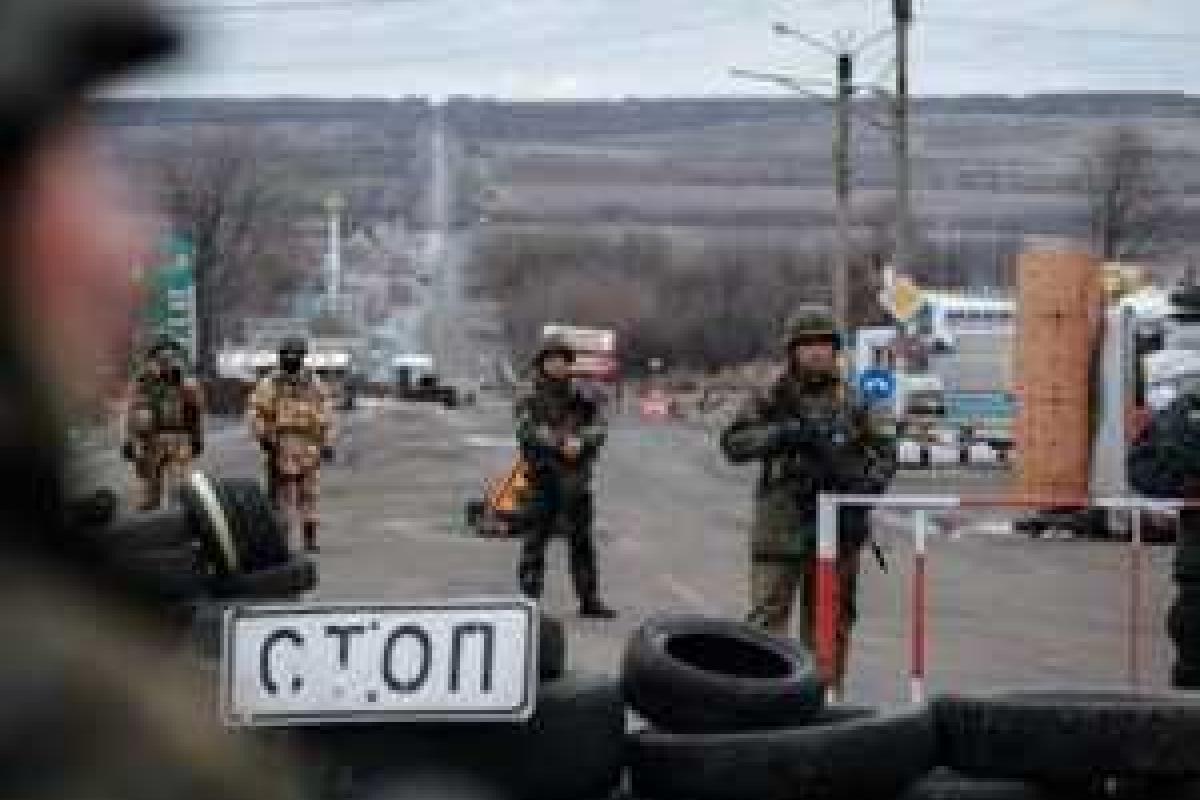 Под Артемовском, возле блокпоста, началось строительство рынка и парковки