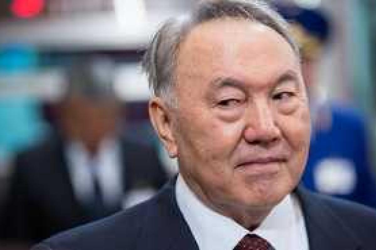 Назарбаев призвал готовиться к низким ценам на нефть Назарбаев призвал готовиться к низким ценам на нефть