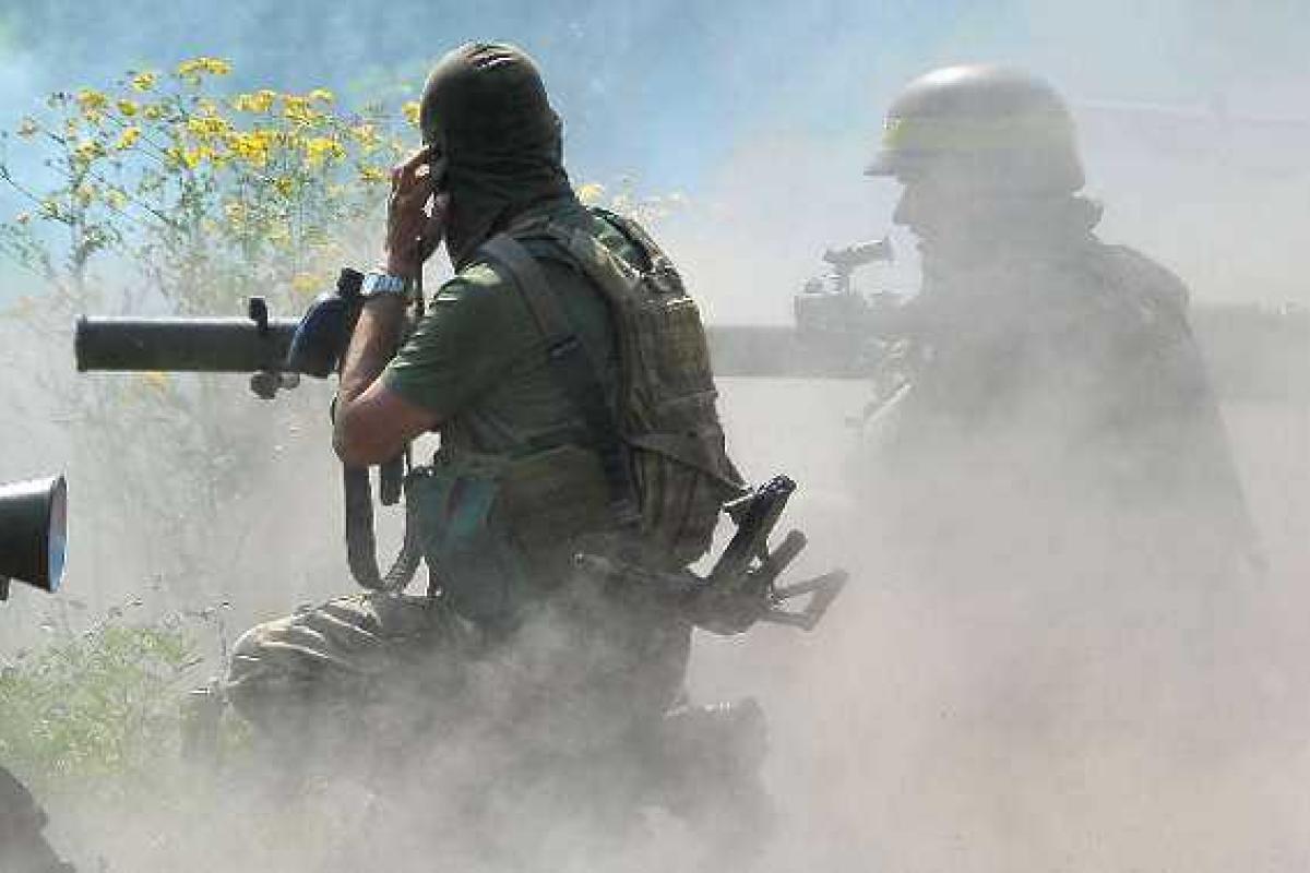 Сегодня жители Марьинки пережили минометный обстрел Сегодня жители Марьинки пережили минометный обстрел