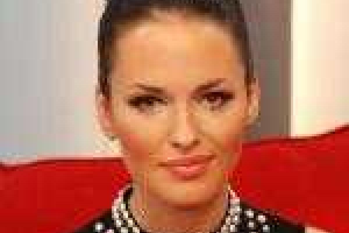 Даша Астафьева голая в ванной комнате произвела фурор Даша Астафьева голая в ванной комнате произвела фурор