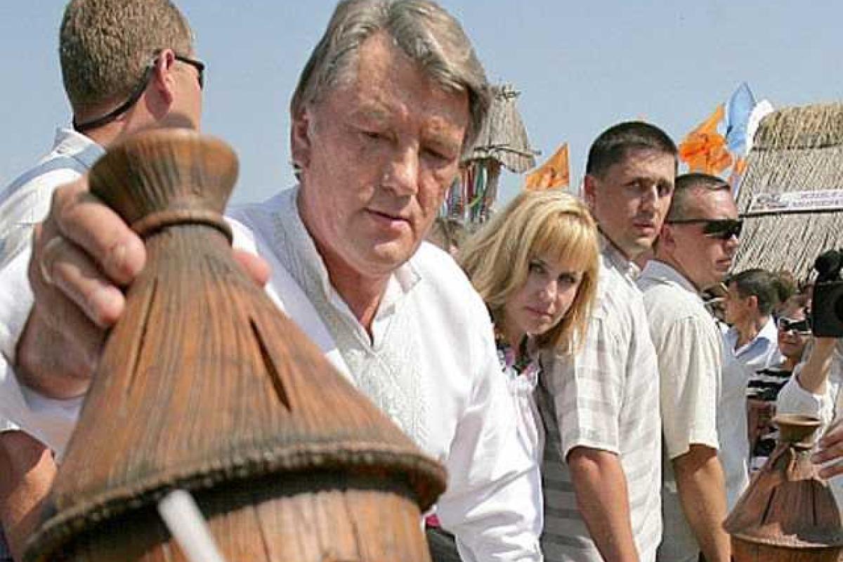 Сегодня Украина отмечает День пасечника: ТОП-3 украинских политиков-пасечников Сегодня Украина отмечает День пасечника: ТОП-3 украинских политиков-пасечников