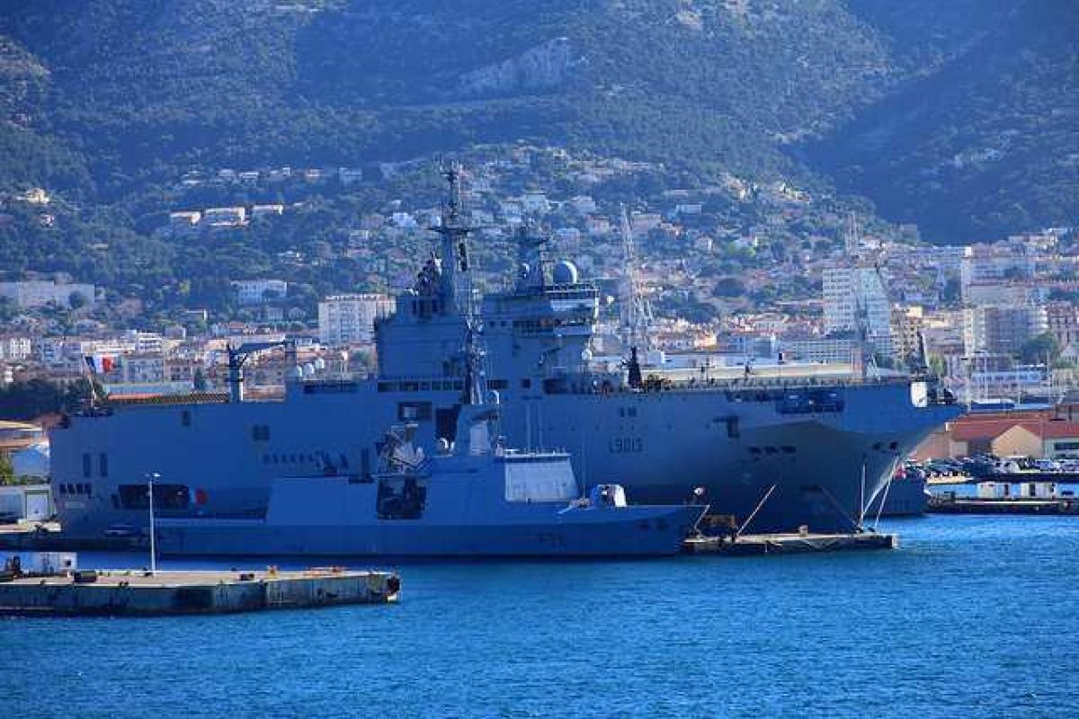 Мантуров: Москва получила за "Мистрали" вдвое больше, чем платила Мантуров: Москва получила за "Мистрали" вдвое больше, чем платила