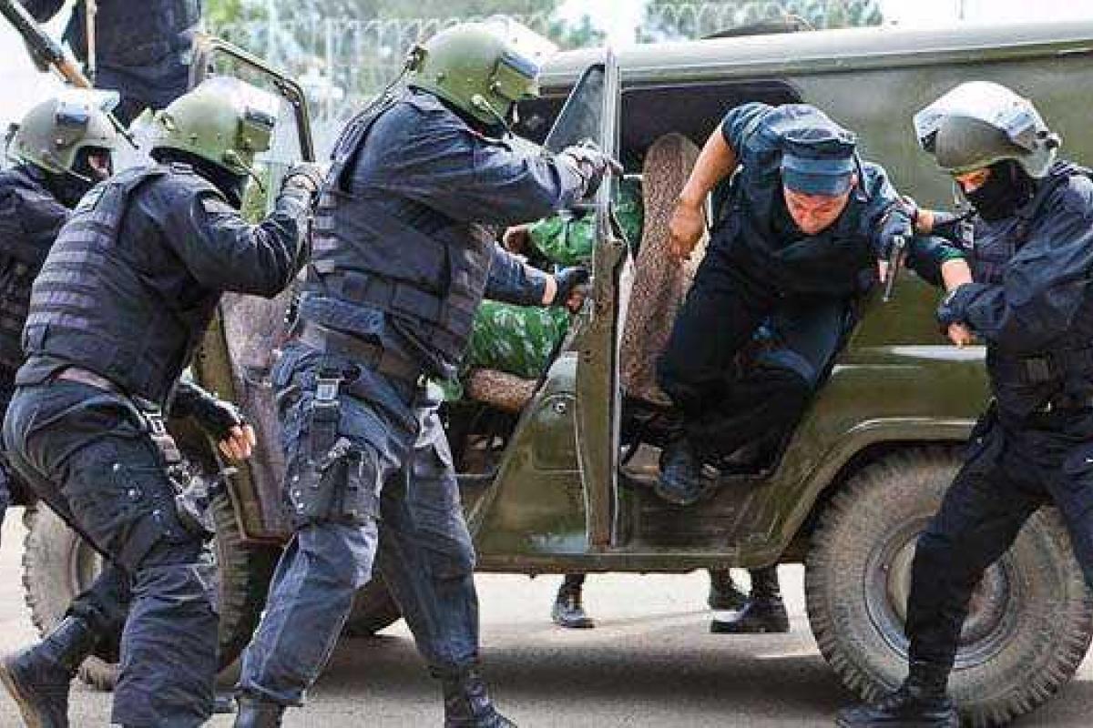 В Кабардино-Балкарии начат режим контртеррористической операции В Кабардино-Балкарии начат режим контртеррористической операции