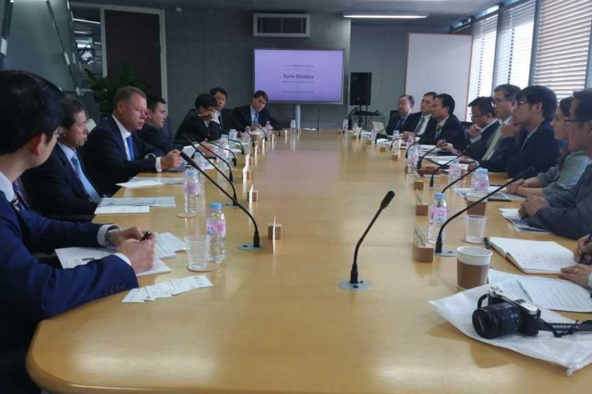 Климкин провел встречу с ведущими экспертами Кореи Климкин провел встречу с ведущими экспертами Кореи