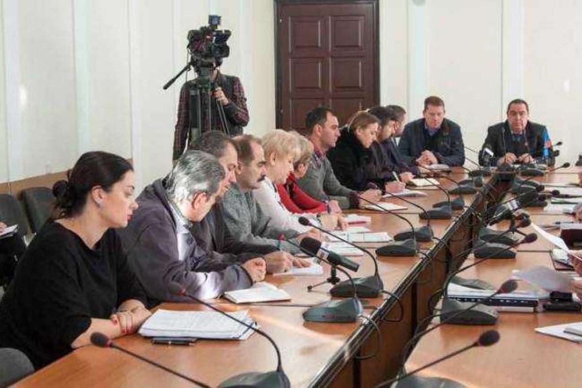 Денищенко опубликовал списки, кто из террористов получает пенсию в Украине