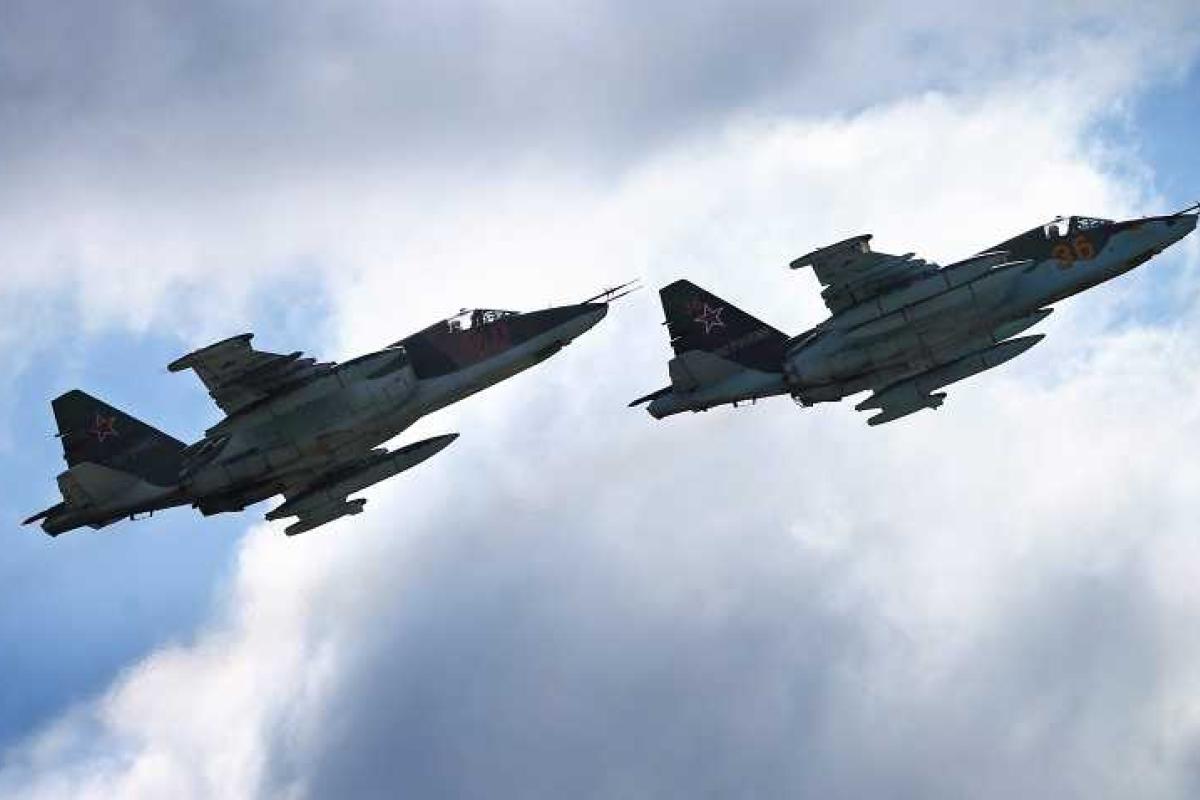 Российские ВКС нанесли точечные удары в Сирии Российские ВКС нанесли точечные удары в Сирии