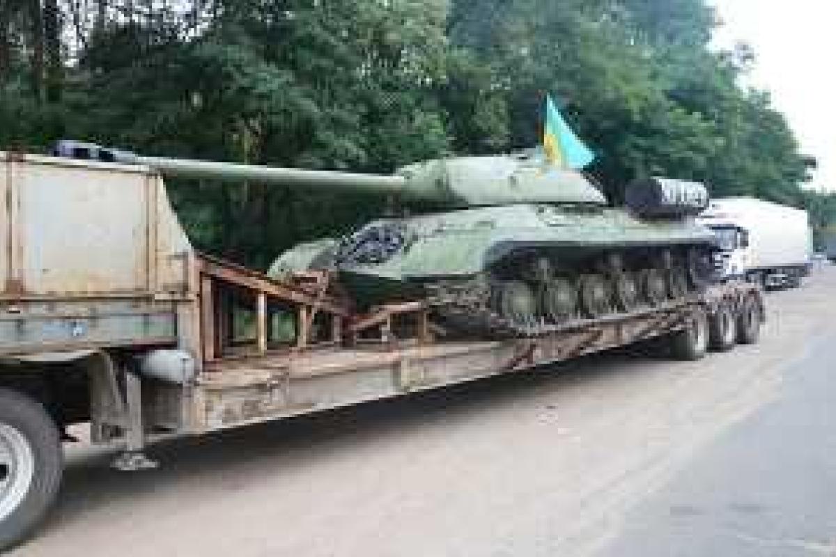 Хуг заявил, что списки отведенной техники на Донбассе скрывают от миссии ОБСЕ Хуг заявил, что списки отведенной техники на Донбассе скрывают от миссии ОБСЕ