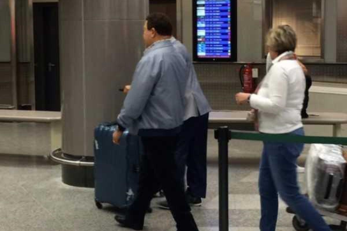 Иосиф Кобзон прибыл в Италию на лечение Иосиф Кобзон прибыл в Италию на лечение