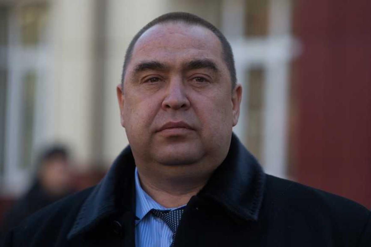 Плотницкий в Луганске открыл свой «Универсам» Плотницкий в Луганске открыл свой «Универсам»