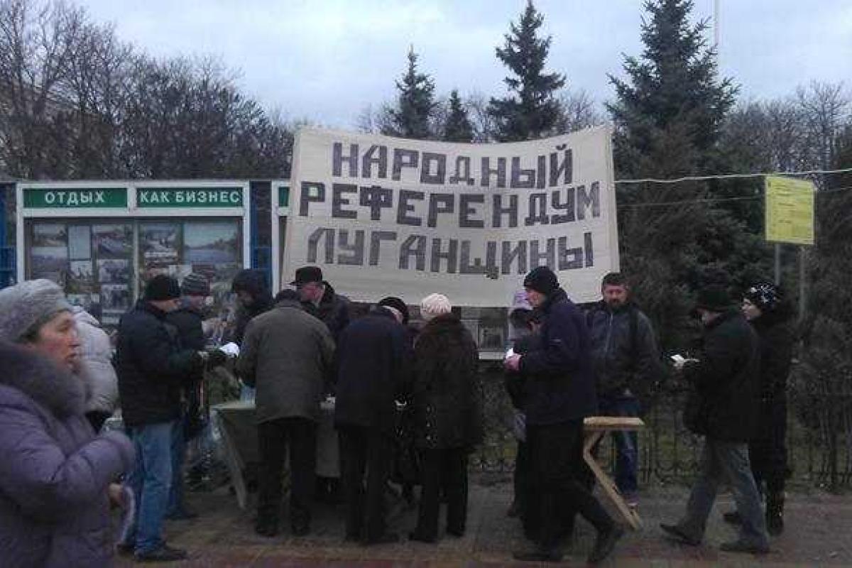 В Кремле подсчитывают последствия "присоединения" Донбасса В Кремле подсчитывают последствия "присоединения" Донбасса