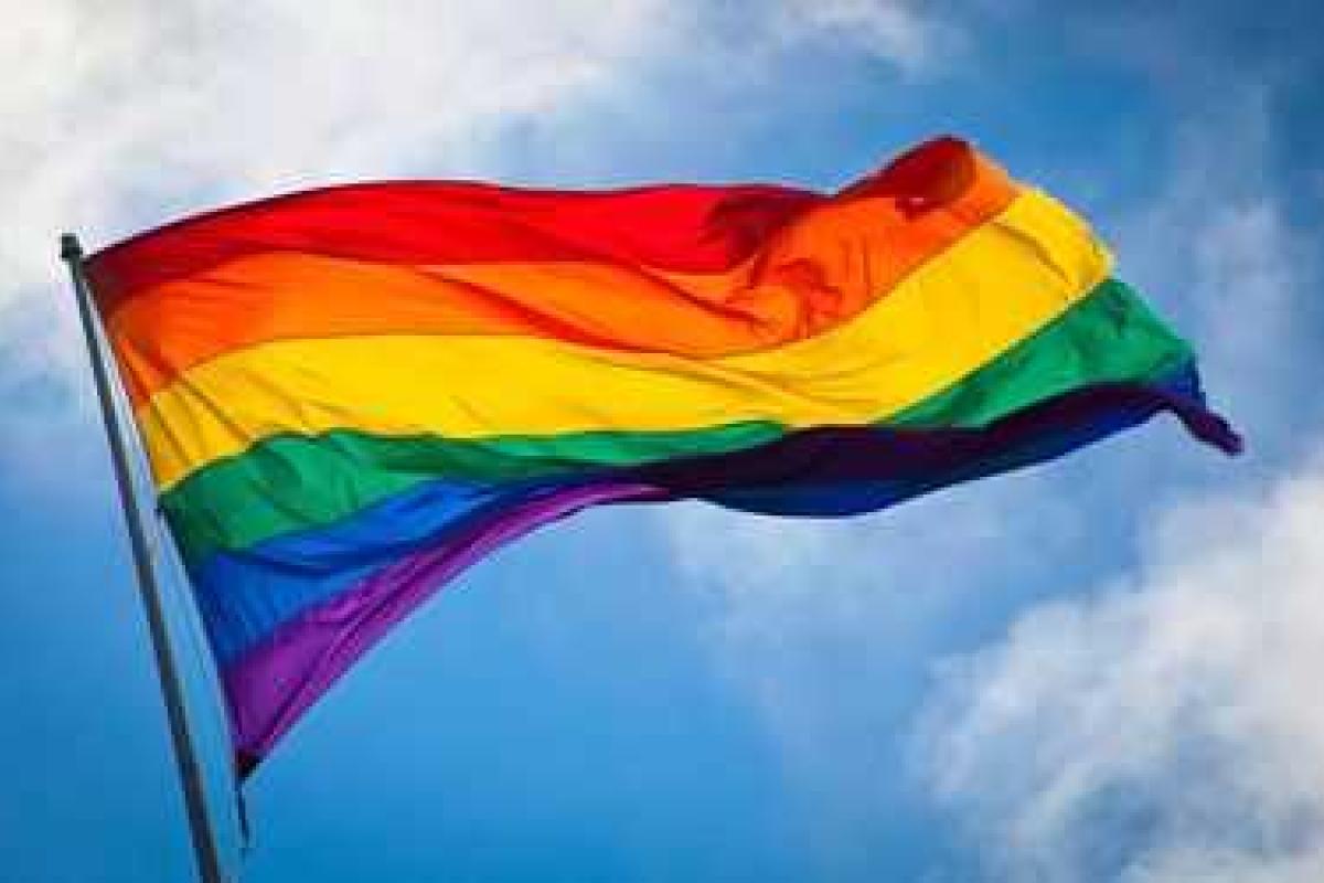 В Петербурге узбеки назначали свидание представителям ЛГБТ-сообщества В Петербурге узбеки назначали свидание представителям ЛГБТ-сообщества