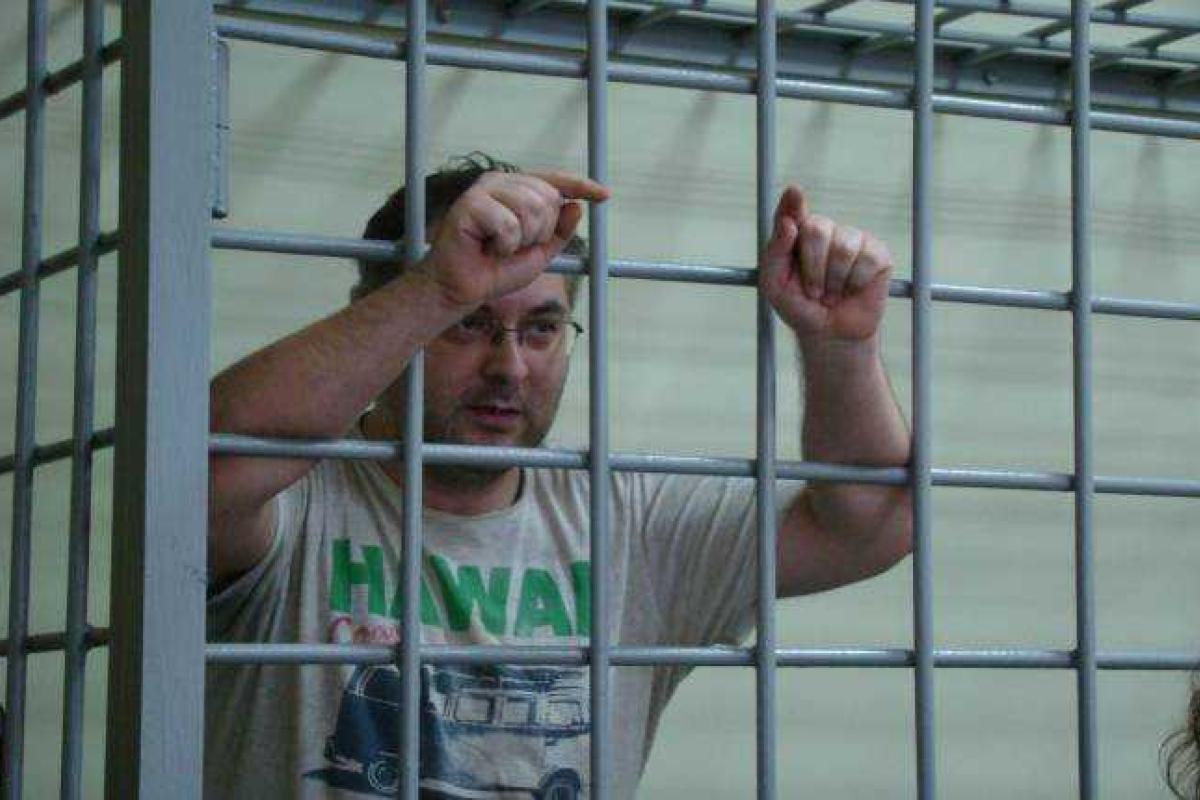 В Северодонецке боец-подсудимый "режет правду-матку" об "Айдаре" В Северодонецке боец-подсудимый "режет правду-матку" об "Айдаре"