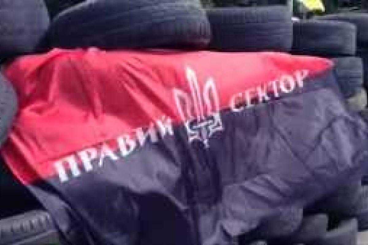 В Сумах прогремел взрыв в офисе "Правого сектора", есть жертвы В Сумах прогремел взрыв в офисе "Правого сектора", есть жертвы