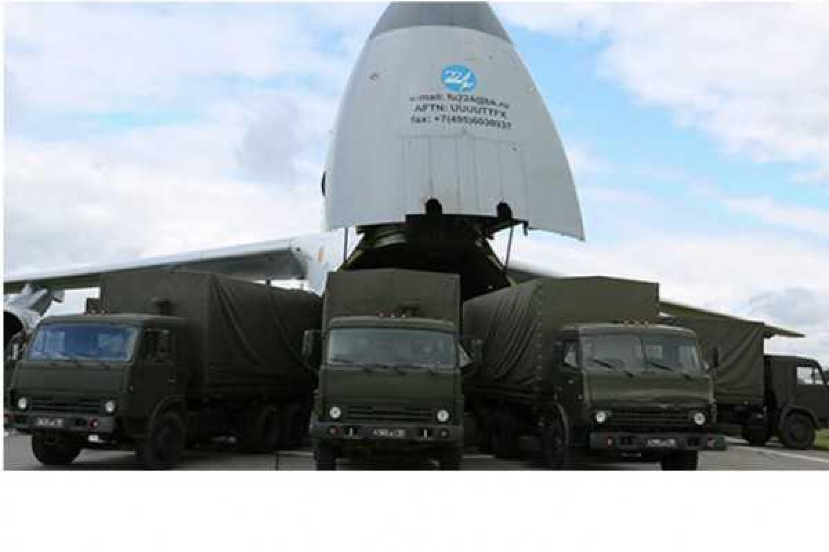 В Сирию полетели российские самолеты с гуманитарной помощью В Сирию полетели российские самолеты с гуманитарной помощью