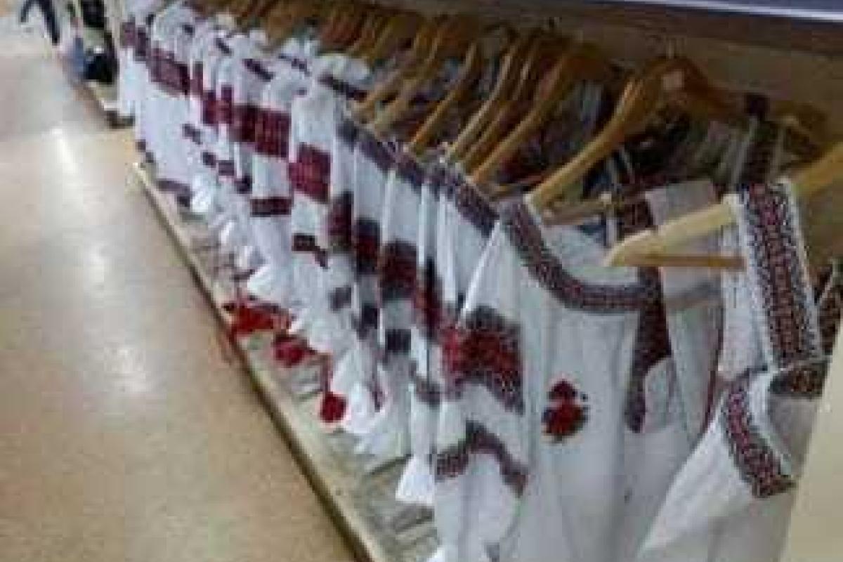 В Донецке какой-то бум, все покупают вышиванки, - соцсети В Донецке какой-то бум, все покупают вышиванки, - соцсети