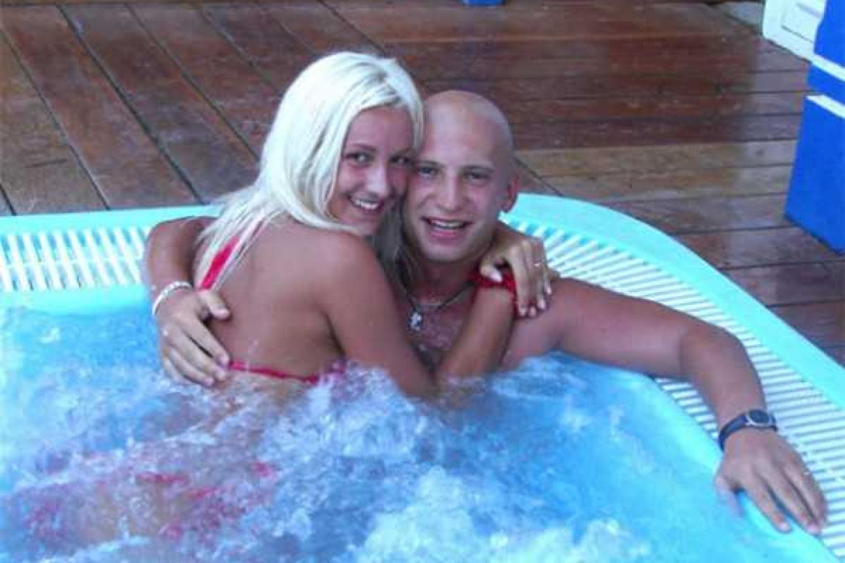 Выяснилась вся правда об участниках реалити-шоу «Дом-2» Выяснилась вся правда об участниках реалити-шоу «Дом-2»