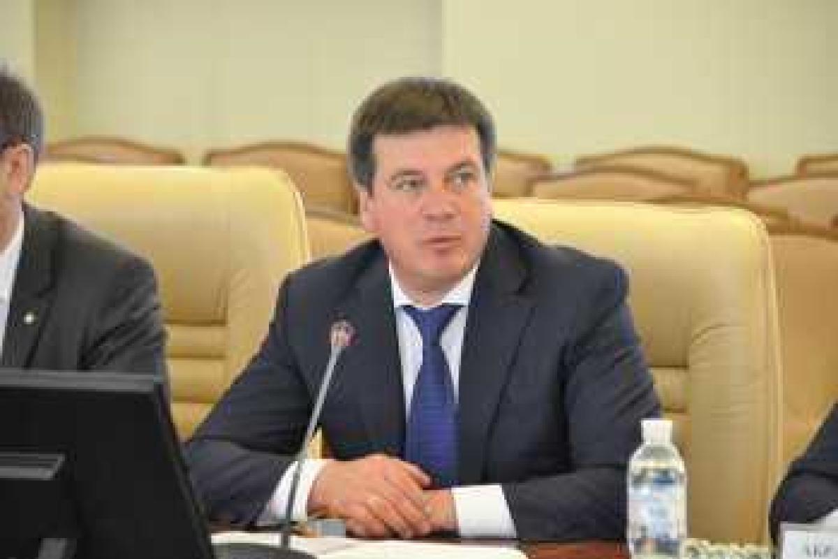 Зубко обратился к банкам с просьбой снизить «энергоэффективные» кредиты Зубко обратился к банкам с просьбой снизить «энергоэффективные» кредиты