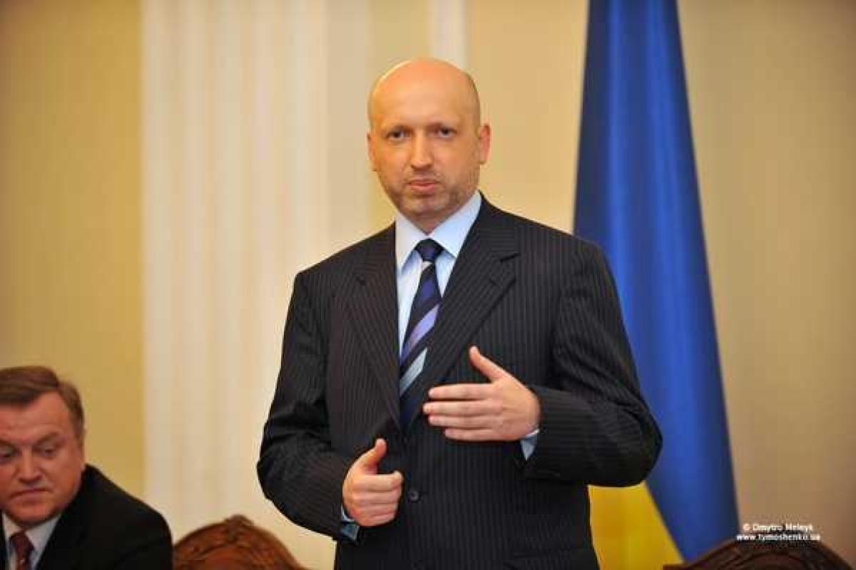 Турчинов: Путин подисал документ, который может угрожать всему миру Турчинов: Путин подисал документ, который может угрожать всему миру